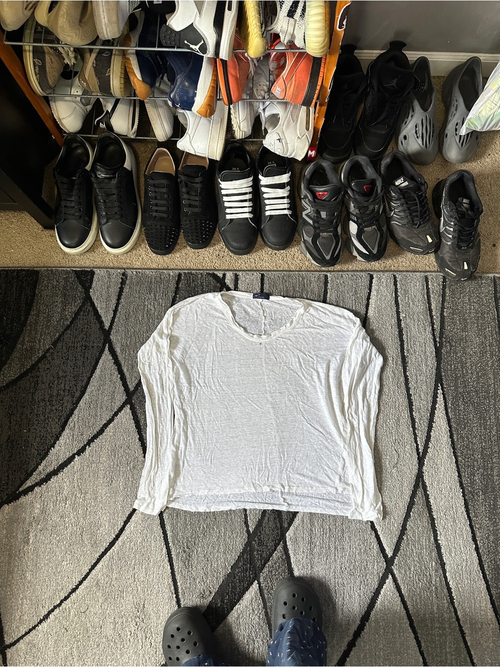 GAP White Long-Sleeve Kids Tee